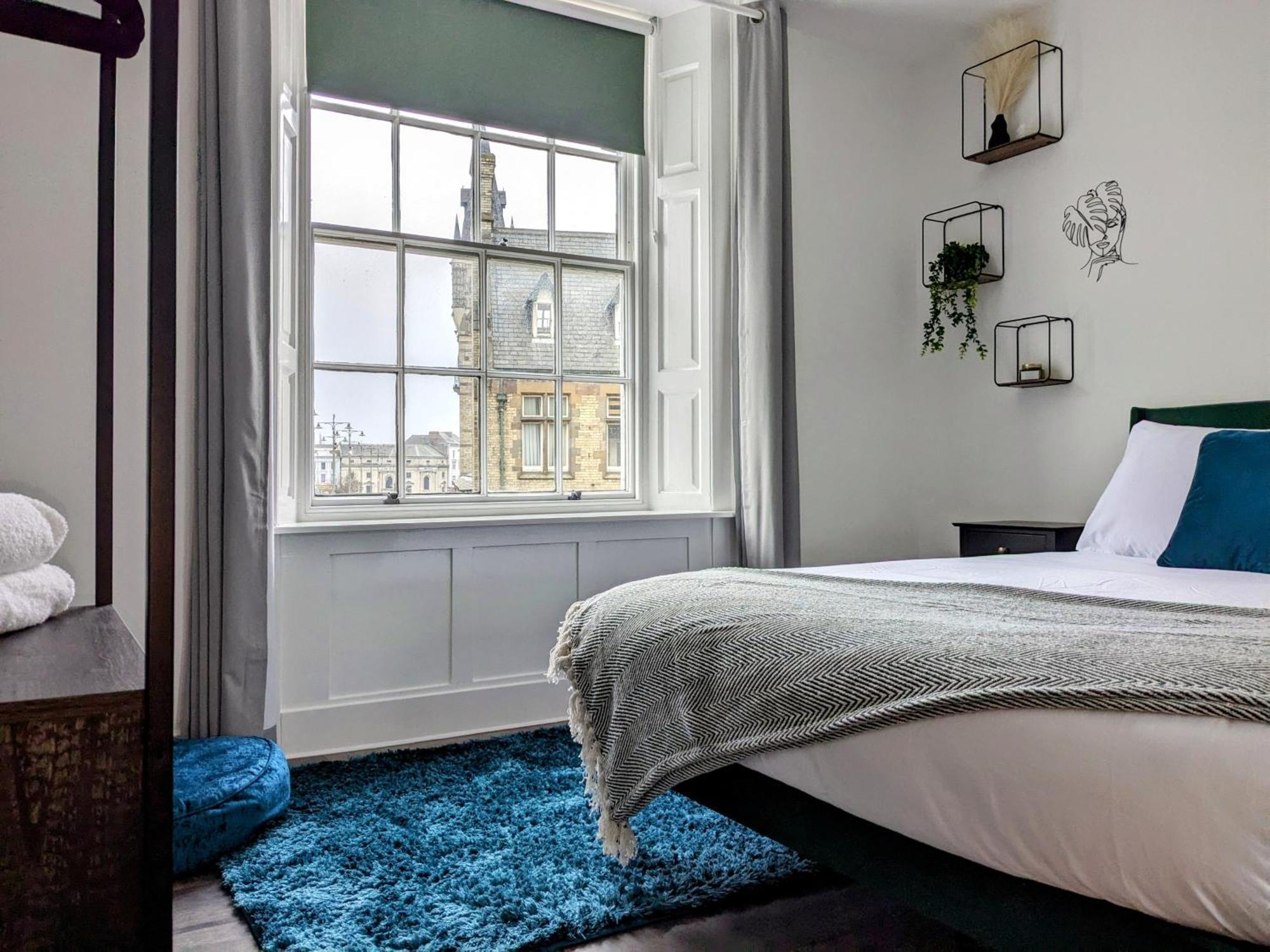 Sterling Stylish 2 Bedroom Central Modern Apartment Darlington  Eksteriør billede